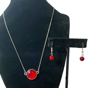 ❤️NWT Paparazzi Red Necklace Set